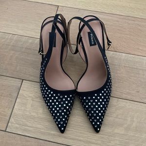 Brand new Pinko embellished black pumps size 38